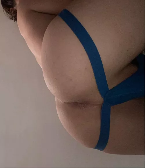 send me pics of your big cocks 🤤