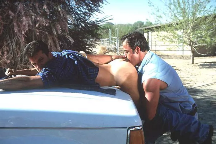 Sex outdoors (source in comments)