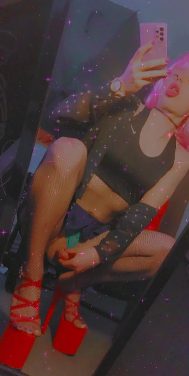 Sexy babe Sexy babe