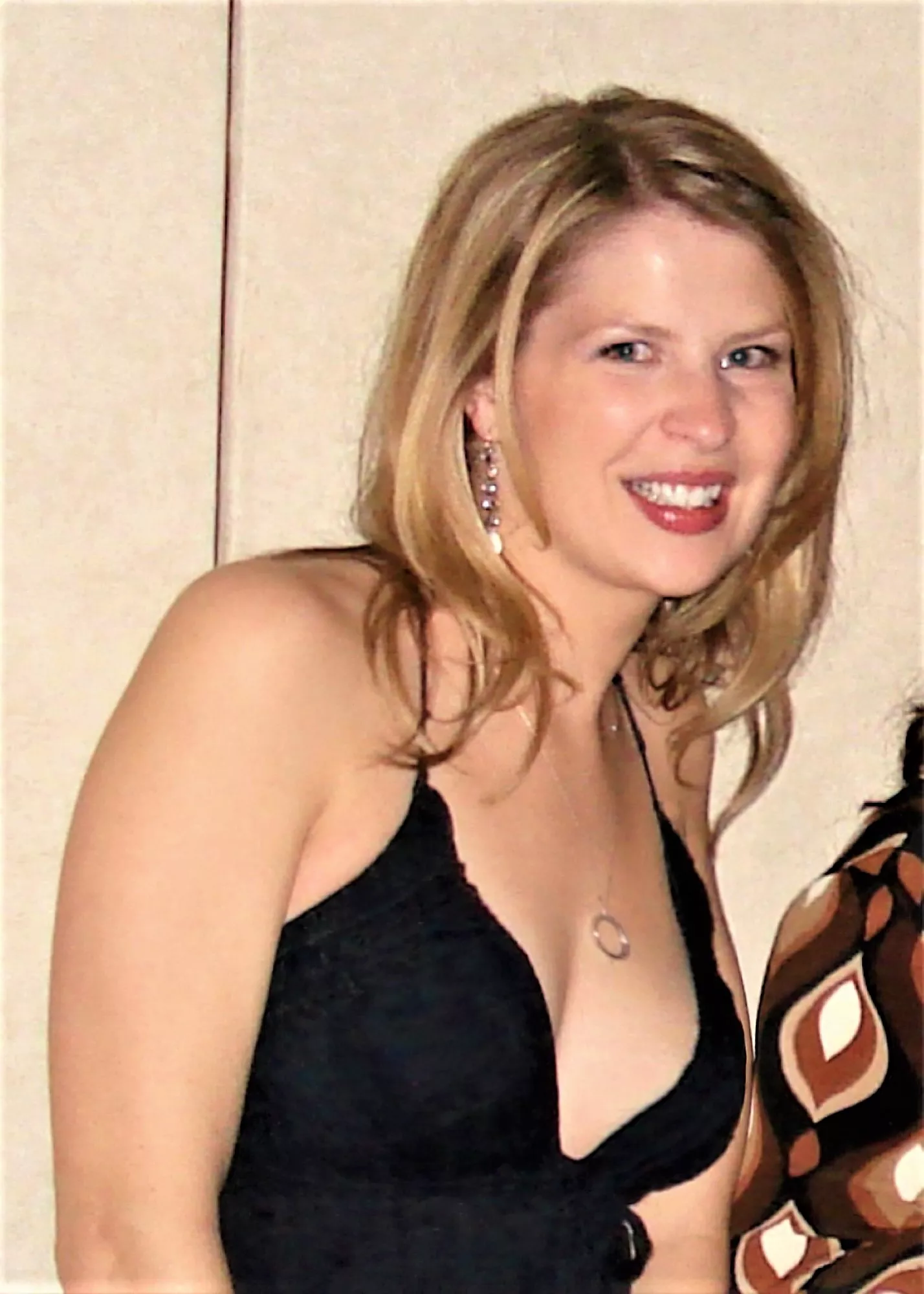 Sexy blonde wife open to play Sexy blonde wife open to play