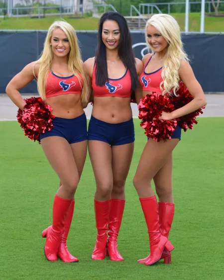 Sexy cheerleaders Sexy cheerleaders