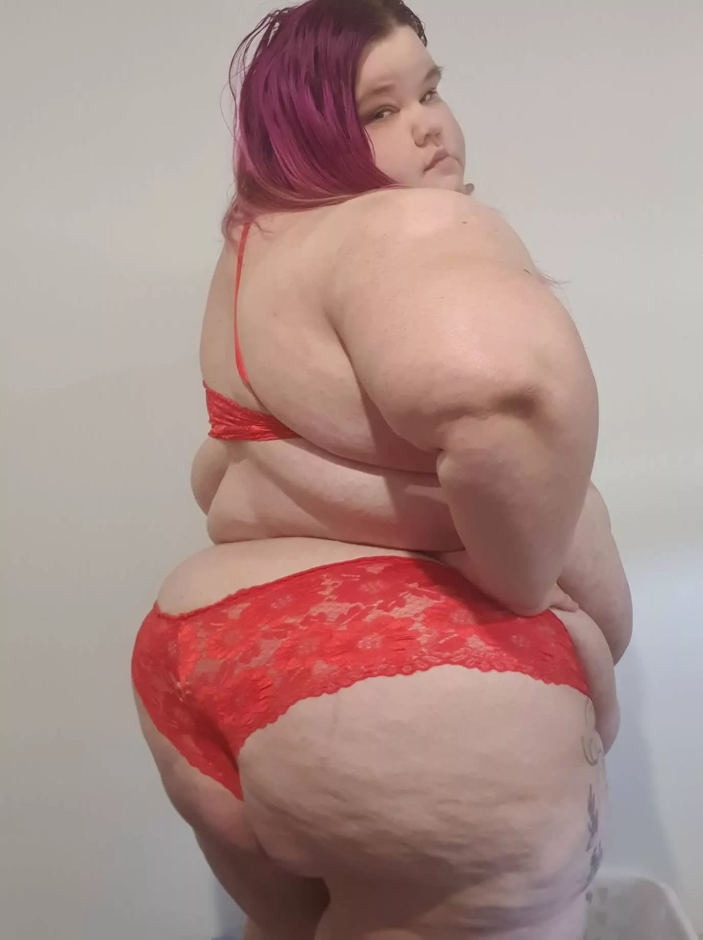 Sexy Naughty Aussie SSBBW! π Sexy Naughty Aussie SSBBW! π