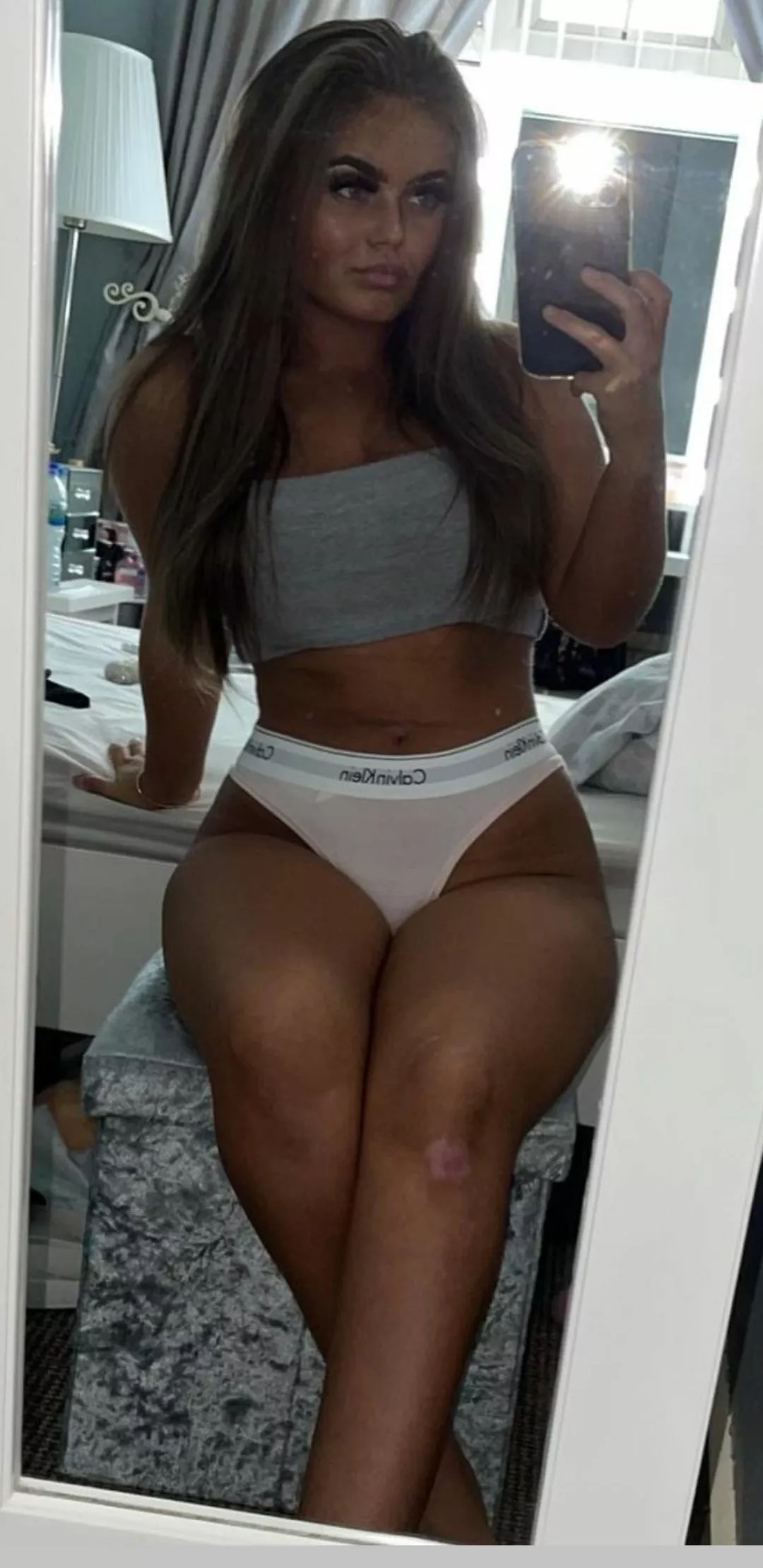 Sexy teen in thong Sexy teen in thong