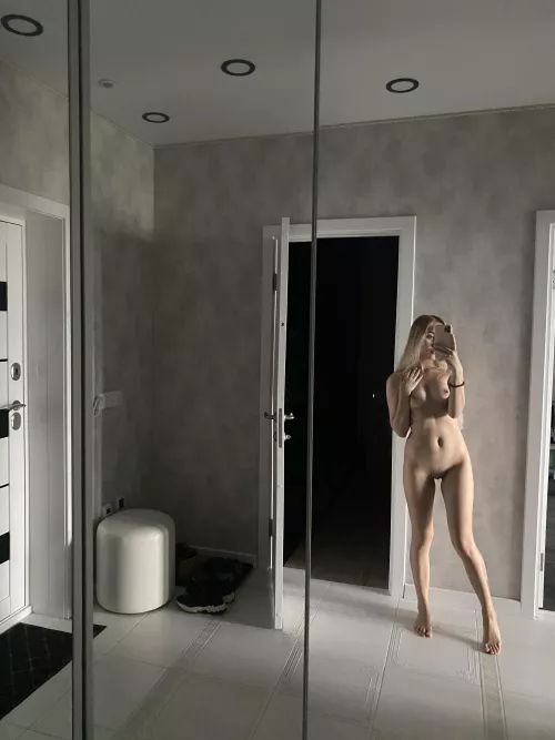 Shall we go to the shower together? Shall we go to the shower together?