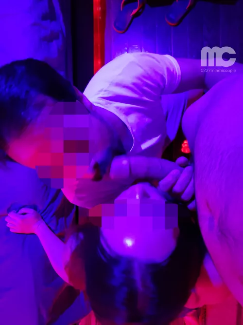 Sharing a cock with hubby to celebrate Friday Biday!