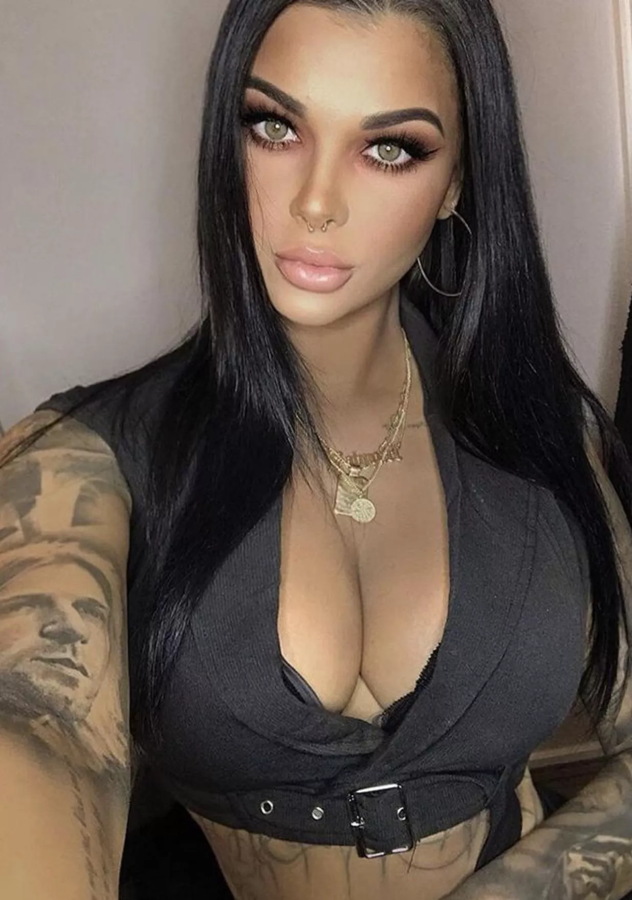 She has sex with black men She has sex with black men