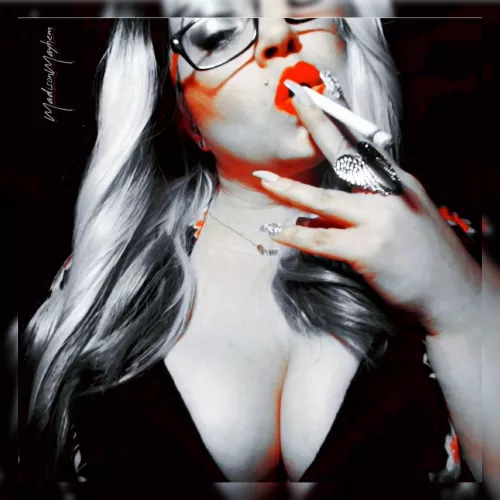 She is a Queen. Her soul is Royalty 🚬👑🖤👑🚬