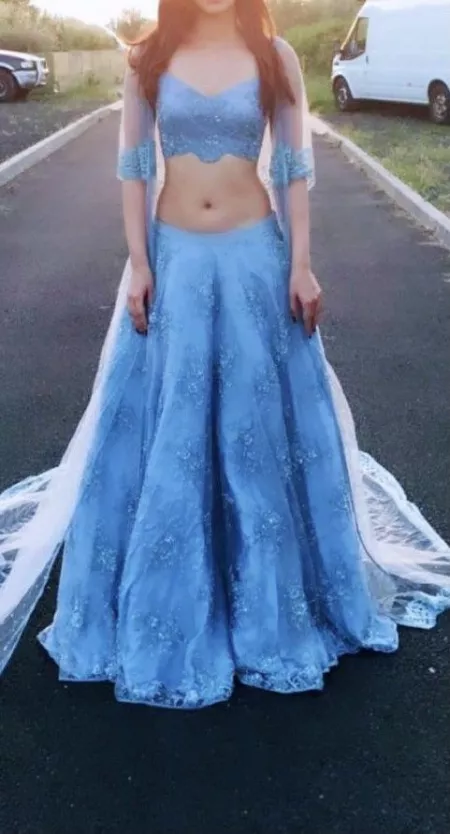 She is not my mom,she is my gf would like to make her ride your and fill her pussy with your warm cum ?? Msg me or K1k : sk_346..