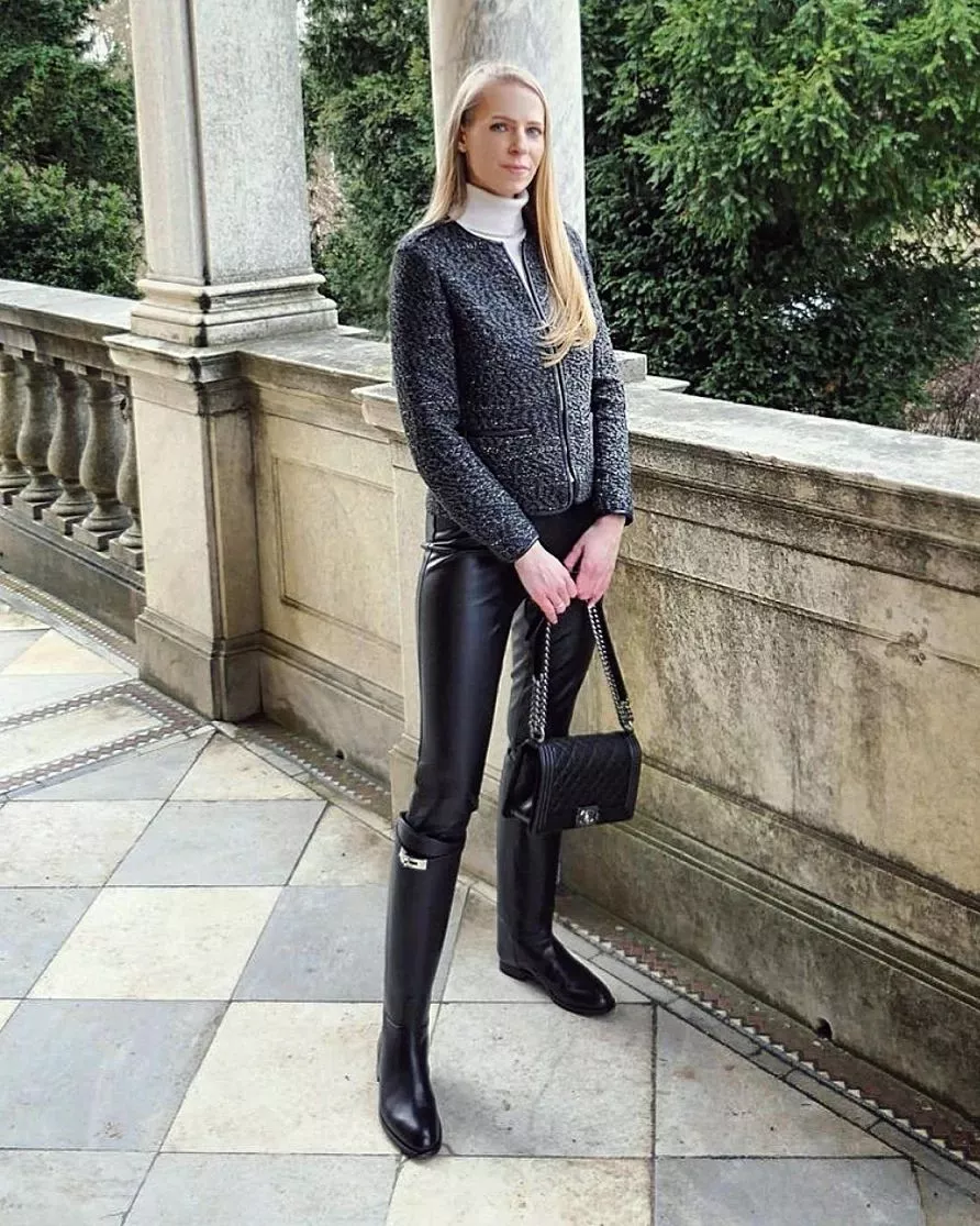 She Knows She Owns You