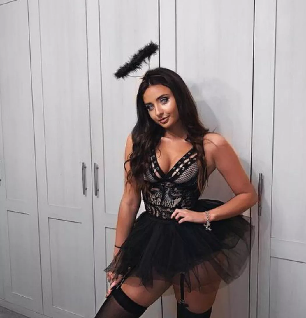 She knows what she’s doing She knows what she’s doing