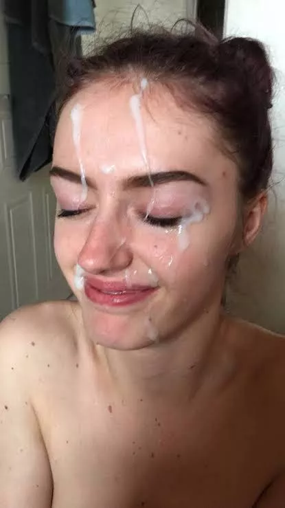 She loves it She loves it