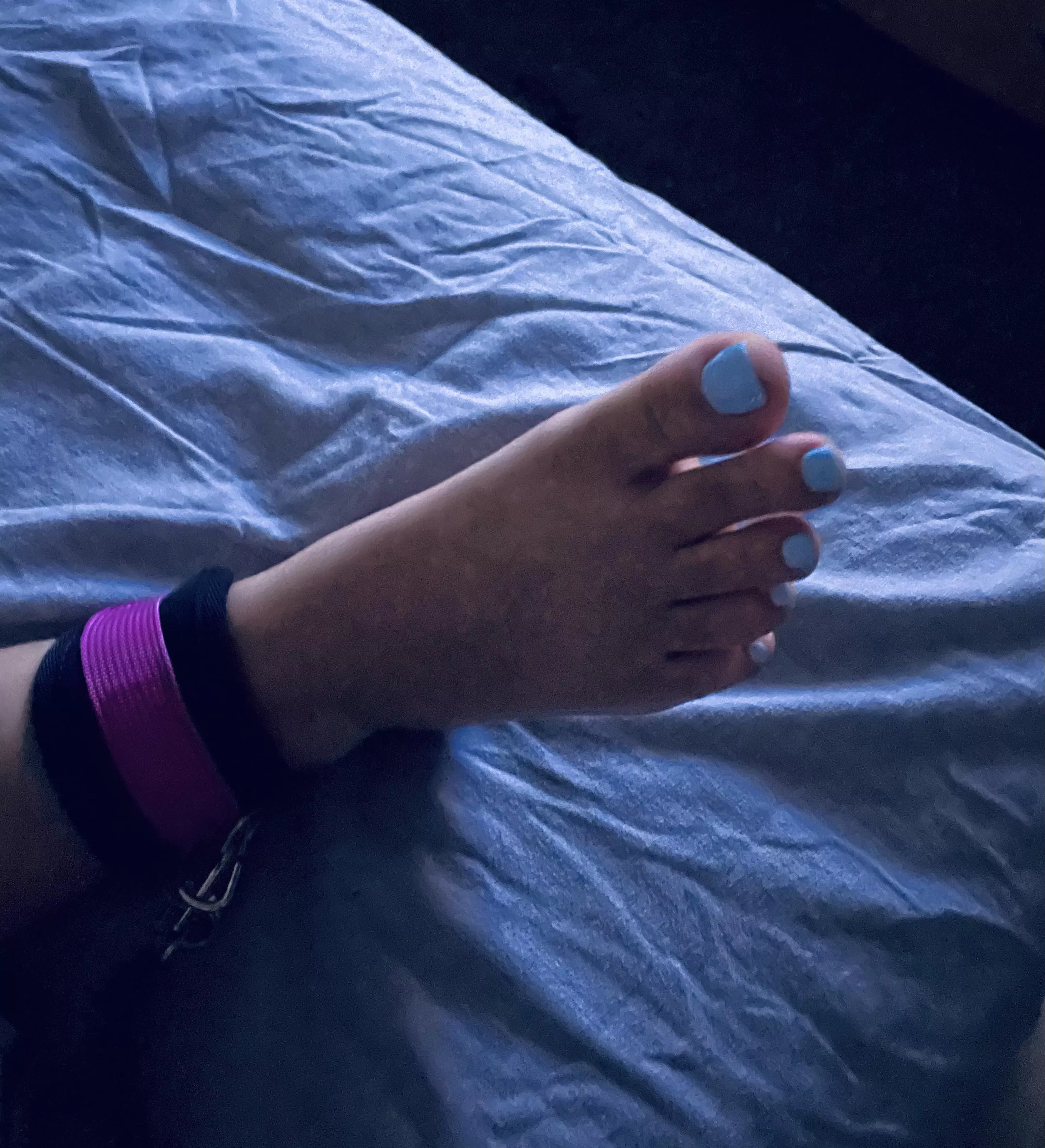 She loves it when daddy ties her down and licks every inch of her perfect feet. She loves it when daddy ties her down and licks every inch of her perfect feet.