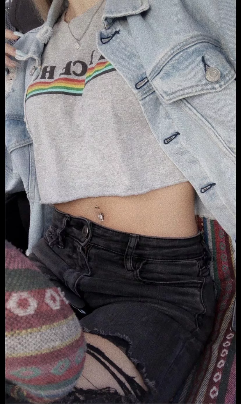 she loves this top she loves this top