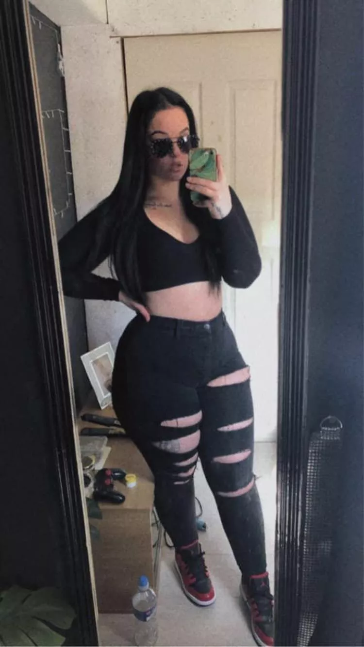 She thick She thick