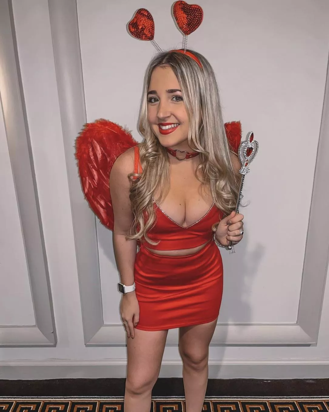 She’ll make you fall in love She’ll make you fall in love