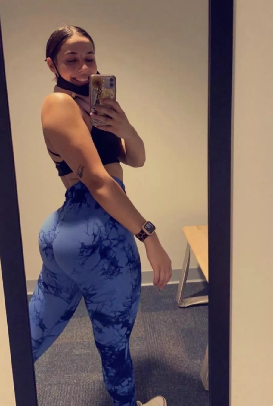 She’s happy to be of service to your cock💦🍑