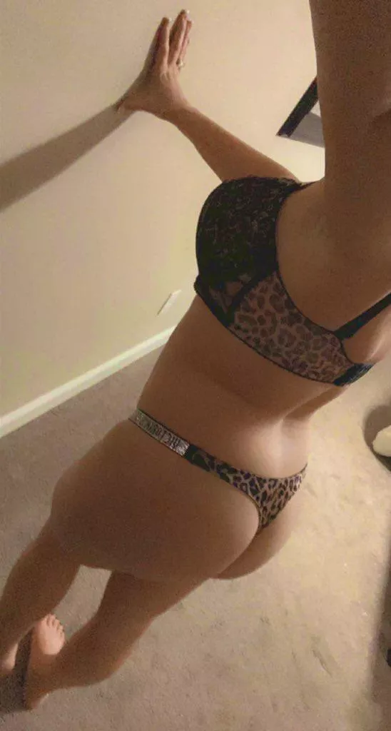 She’s such a good girl She’s such a good girl