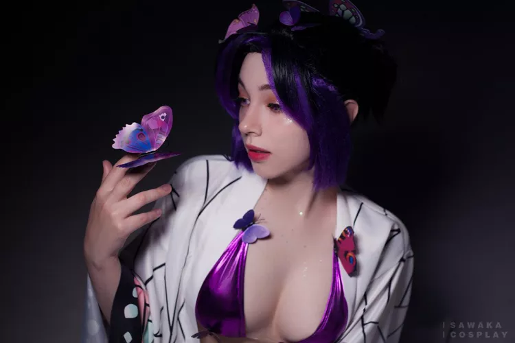 Shinobu Kochou Demon Slayer cosplay by Sawaka