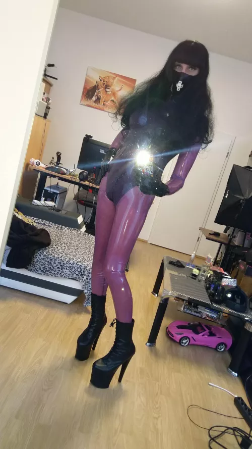 Shiny latexleggings