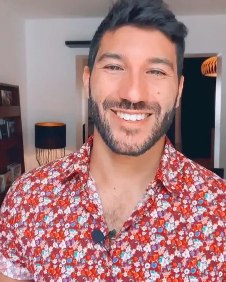 Shooting videos for work and feeling pretty fly Shooting videos for work and feeling pretty fly