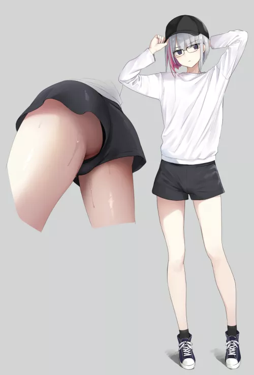 Short shorts are just SO CUTE!!!! Maybe that's why my owners are always horny when I get back from a run? 🤭 (Reina Ueda)