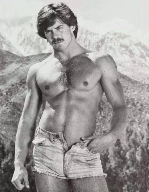 “Short shorts” …