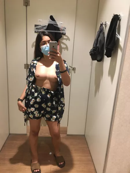 Should I buy this or not? Should I buy this or not?