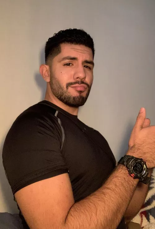 Should I keep letting the stache grow ? Should I keep letting the stache grow ?