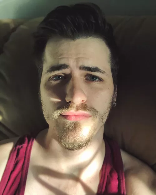 Should i let the face fur grow?