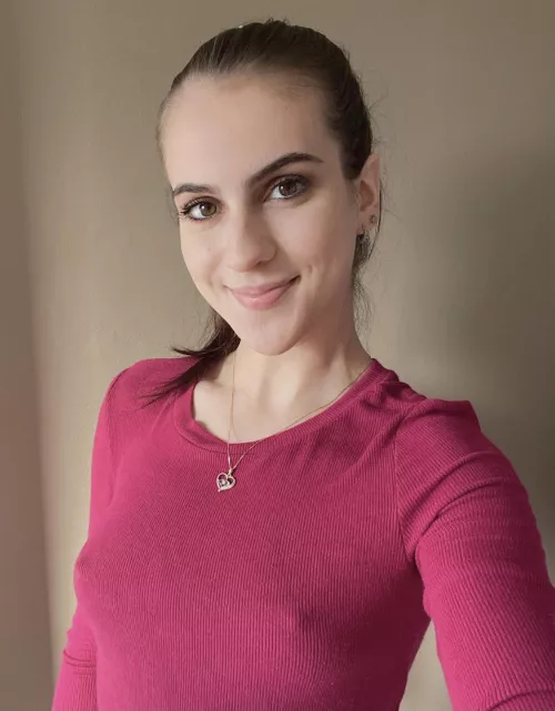 Should I lift up my shirt? Should I lift up my shirt?