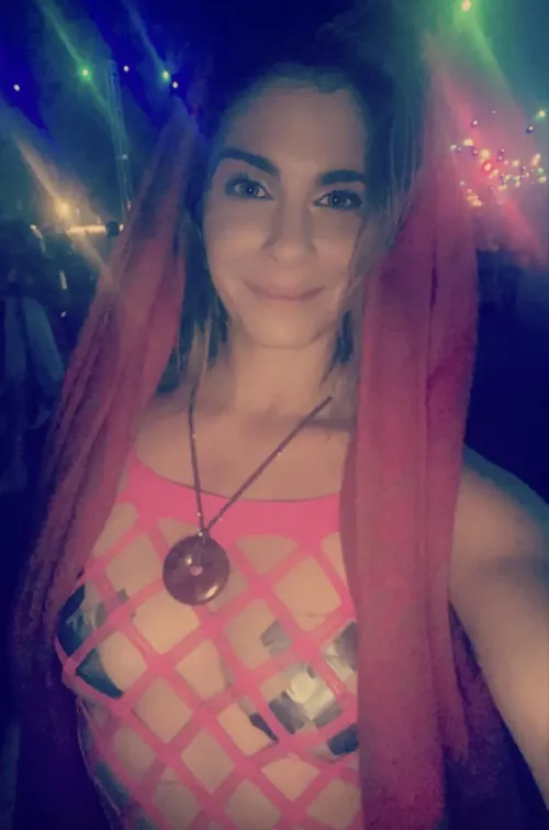 Should I post a few nudes next? ;)