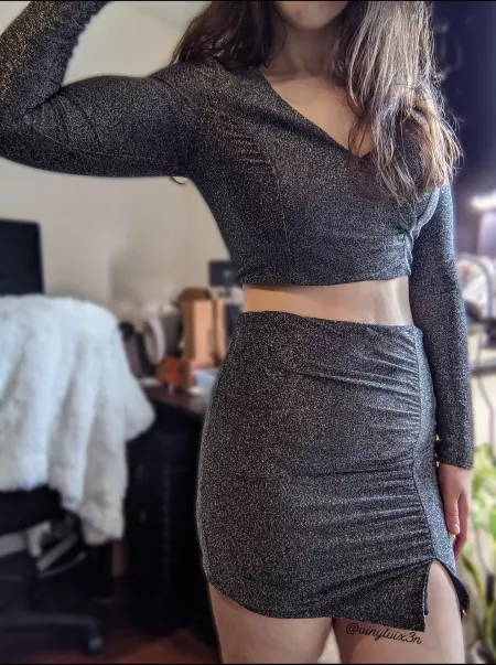 Should I smother you with My thick thighs, fat ass, or bulging biceps? Should I smother you with My thick thighs, fat ass, or bulging biceps?