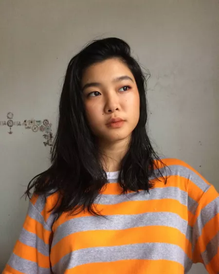 Should I start wearing more orange? I'm not sure how I felt about this shirt😅 Should I start wearing more orange? I'm not sure how I felt about this shirt😅