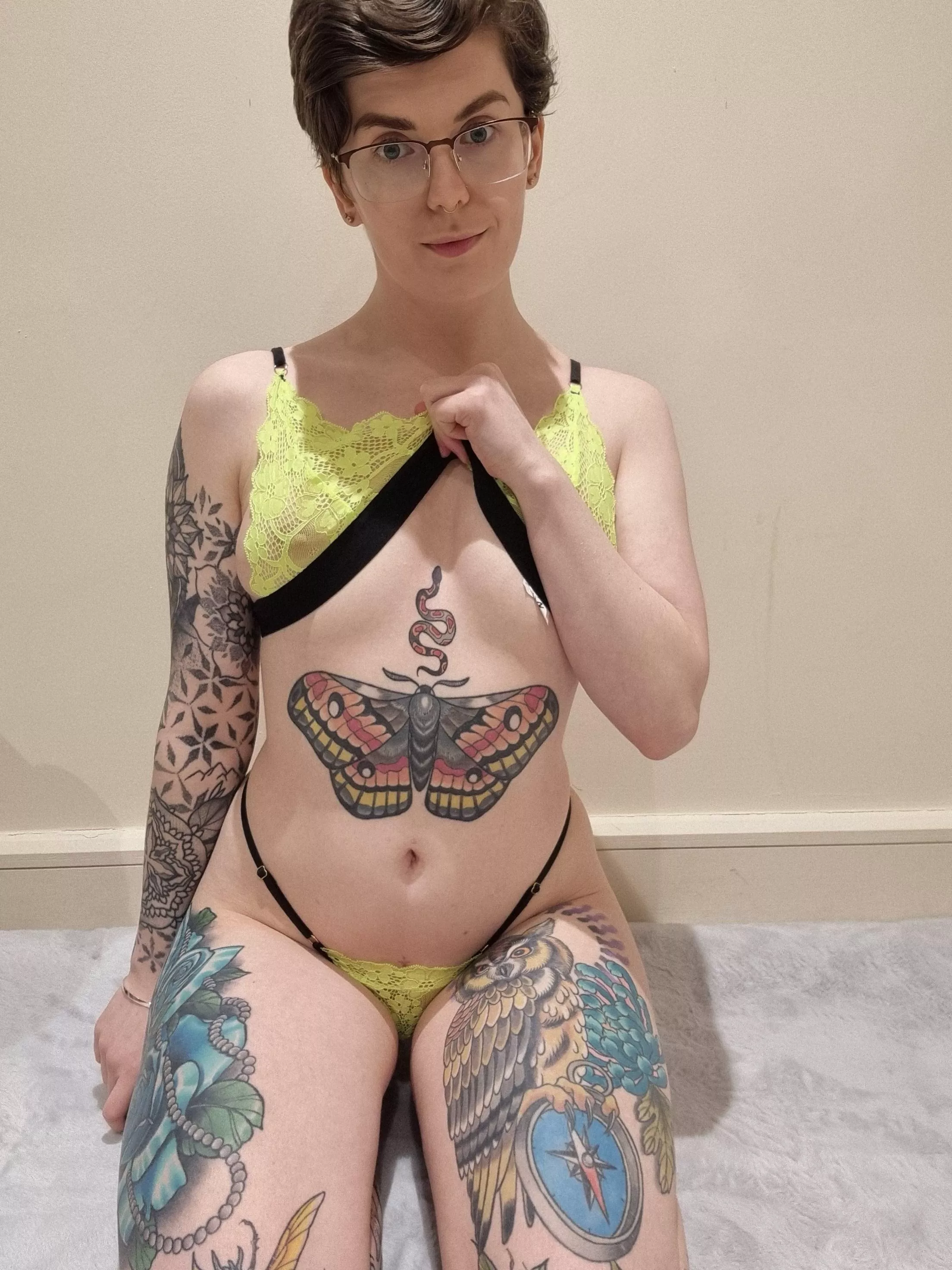 Should I take this bra off?