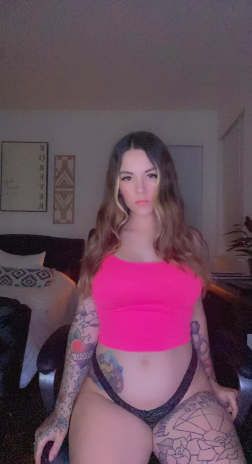 Should see them pulled to the side🥵