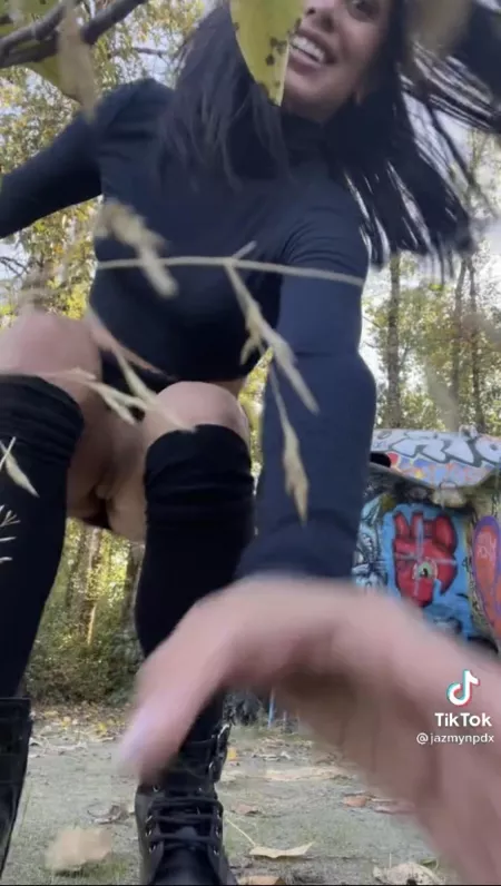 shout out Portland 🐱 slip