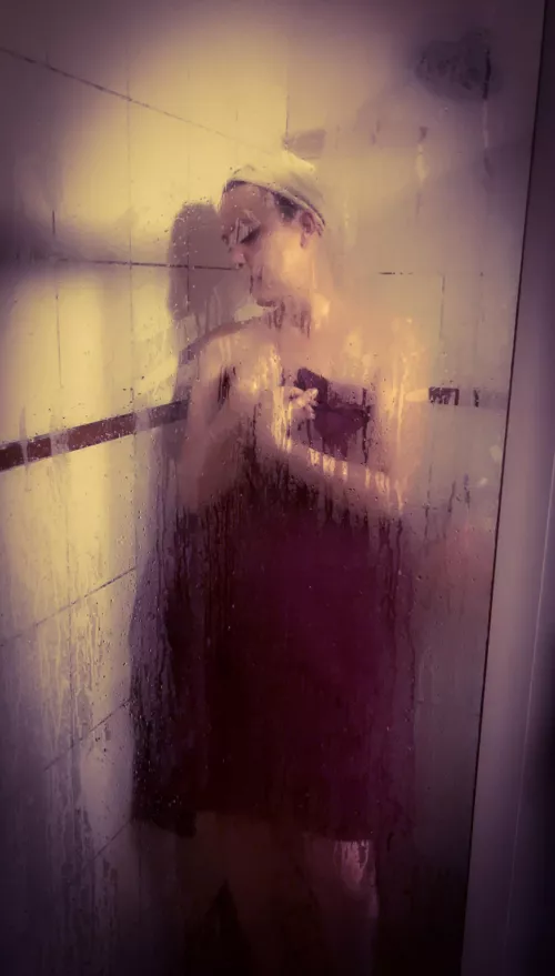 Shower Time 😈😋