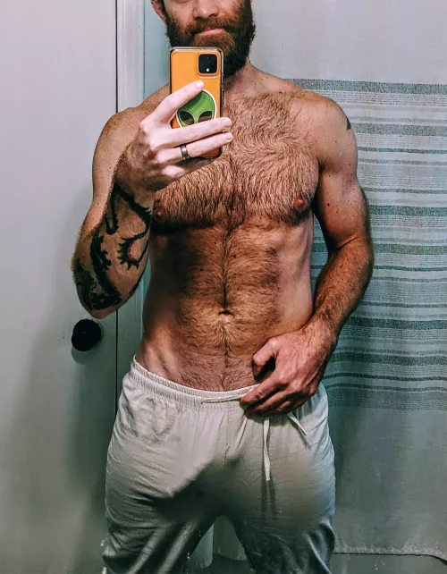 Shower time! Will definitely need some help getting these tight pants off tho...😉