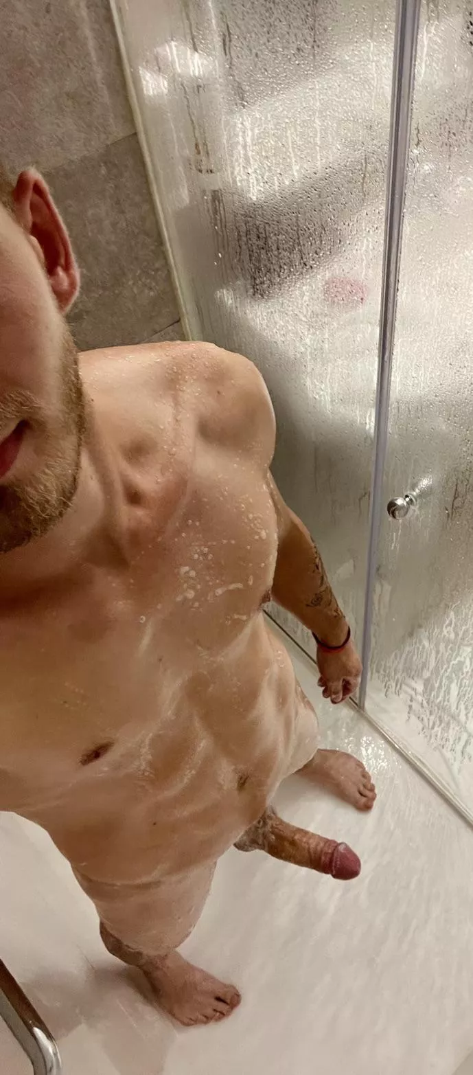 shower time💦 shower time💦