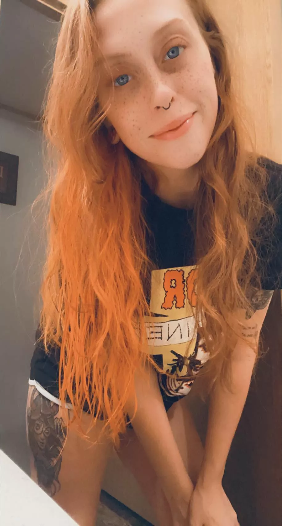 showered & ready for bed! g’night guys 🤠 showered & ready for bed! g’night guys 🤠