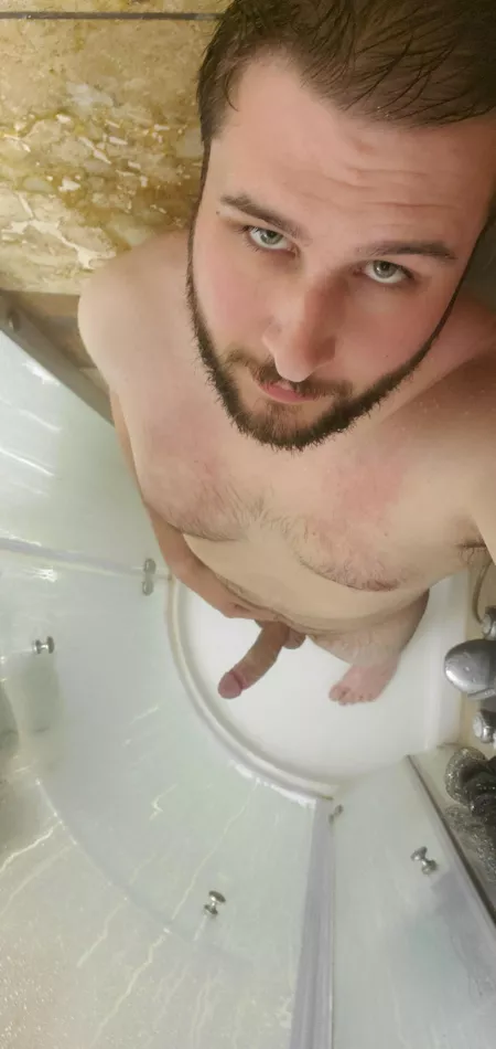 Showers on the small side, but plenty of room against the counter π