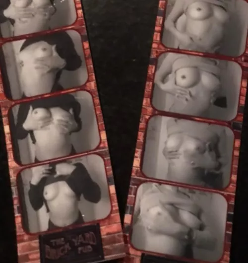 Showing my tits off in the photo booth [f]