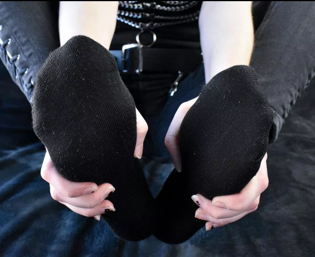 Showing off my new socks 🖤