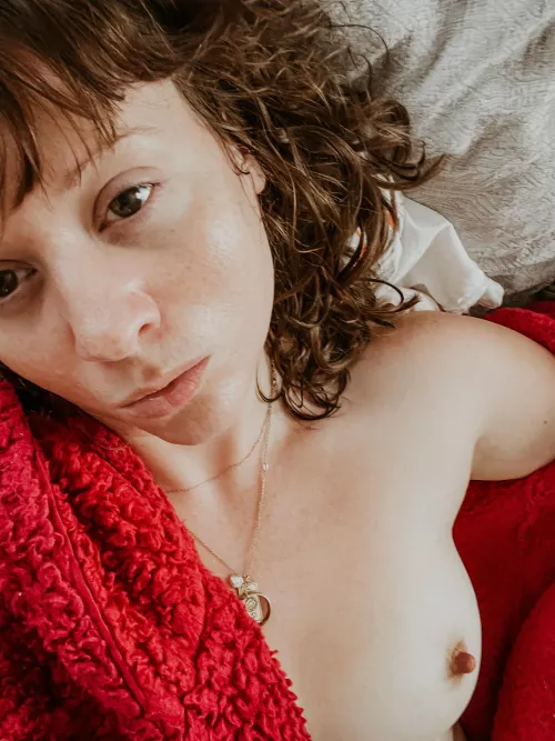 Sick for the holidays, but still comfy ๐