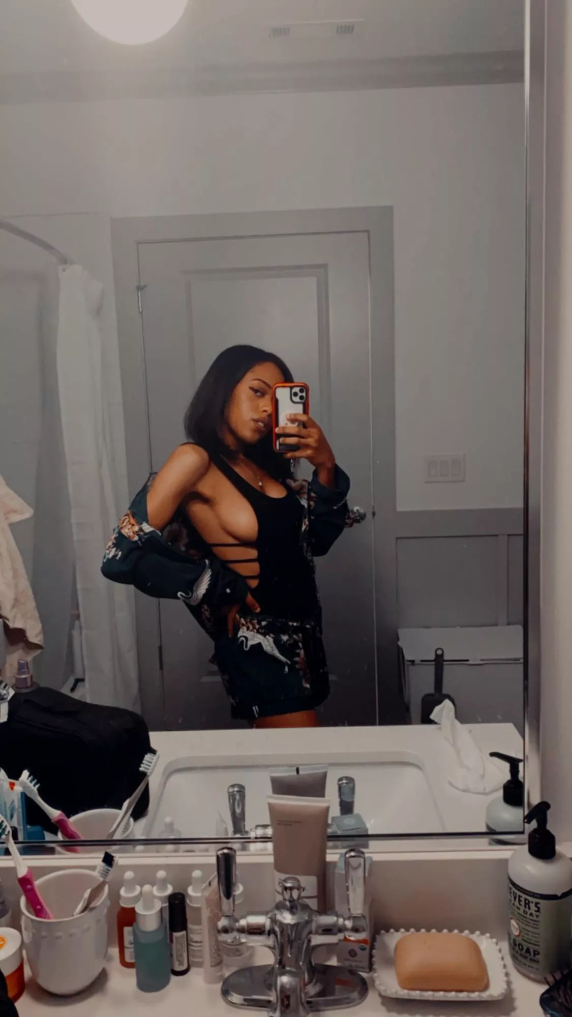 Side boob saves lives Side boob saves lives