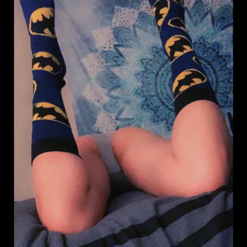 signaling the batman 😊