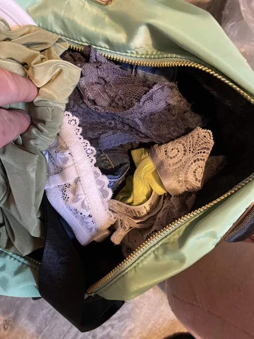 SIL stay over bag