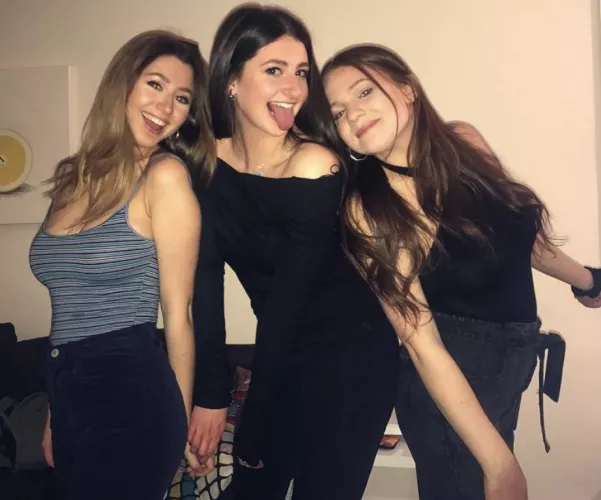 Silly friends Silly friends