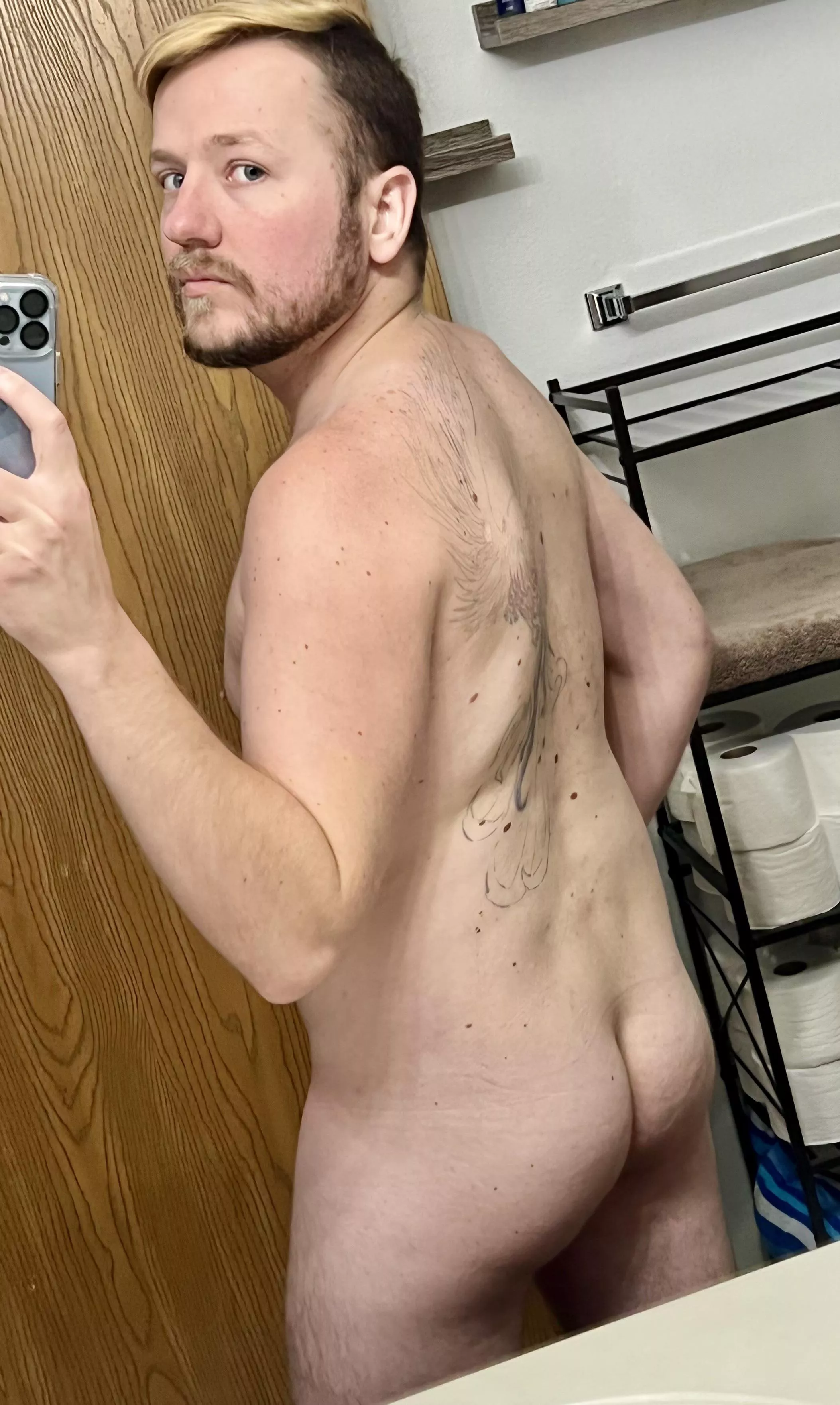 Simple butt picture. Simple butt picture.