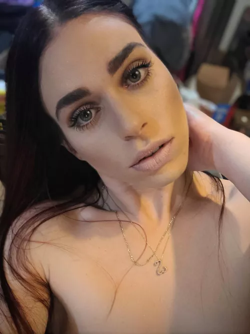 simple neutral face simple neutral face